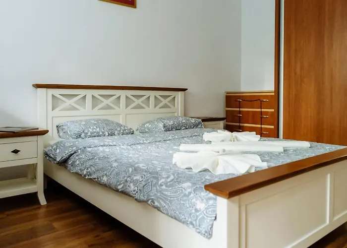 Old Town Historic With Backyard Mini Park Apartman