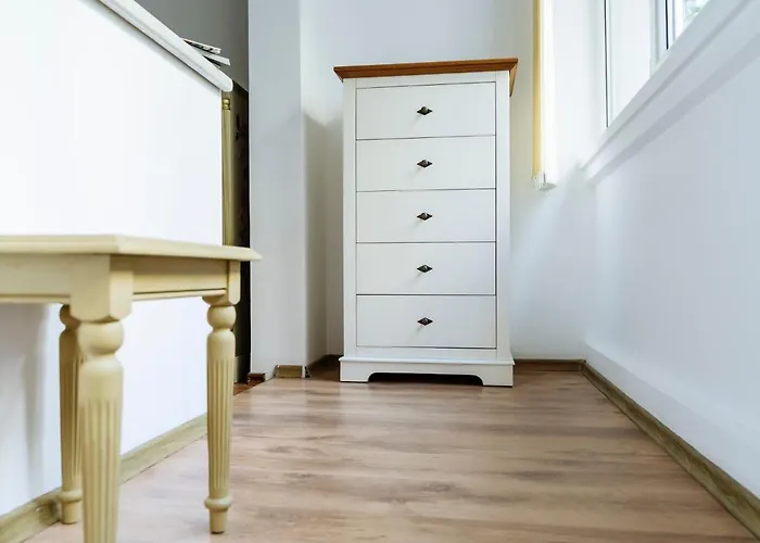 Old Town Historic With Backyard Mini Park Apartman Bukarest