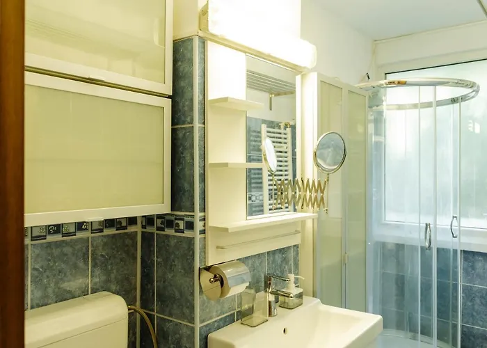 Apartman Old Town Historic With Backyard Mini Park *