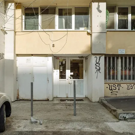 Old Town Historic With Backyard Mini Park * Bukareszt